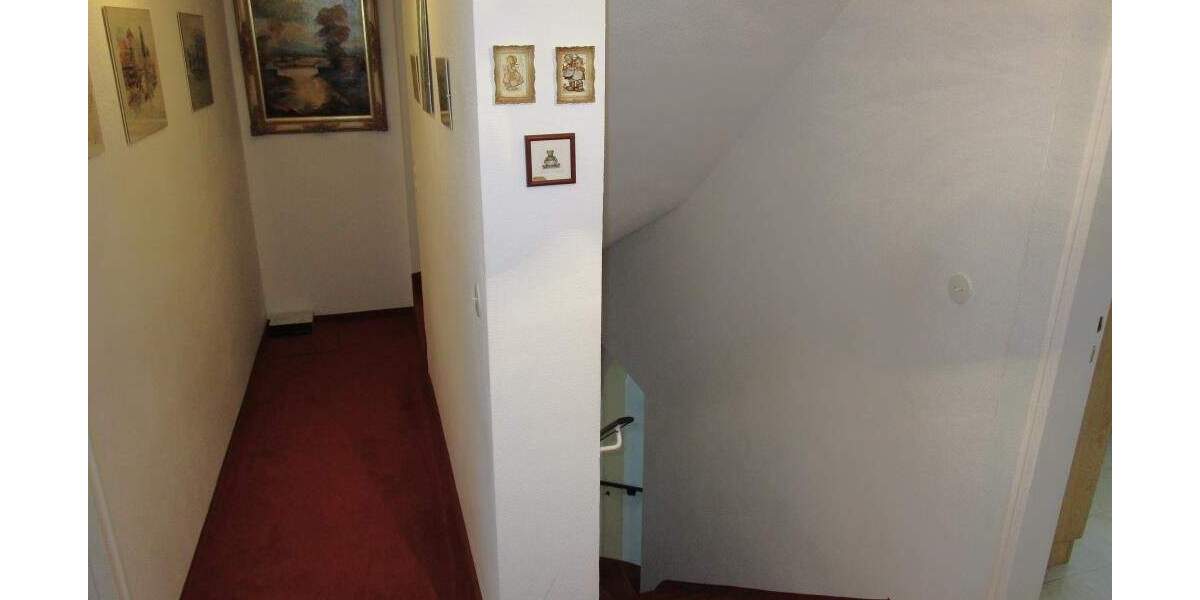 Reihenmittelhaus Nürnberg Zerzabelshof - 6 Zimmer, 132 m&sup2;, 475.000&euro; | Angebot:25746669