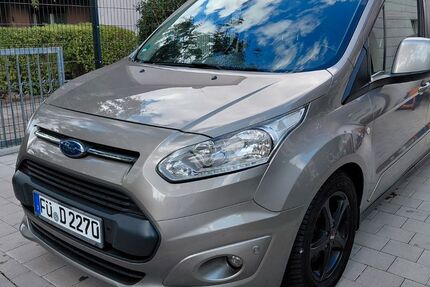 Ford Tourneo Connect 132.539 km 15.400 &euro; Großhabersdorf 90613