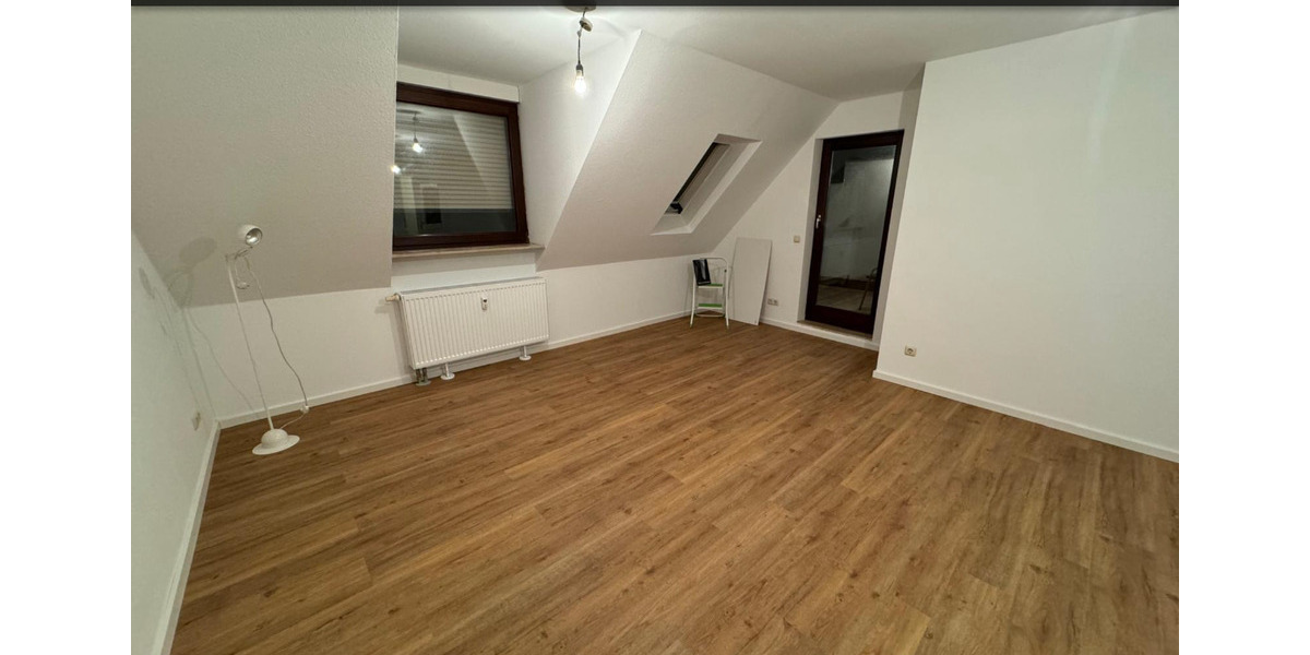 Etagenwohnung Erlangen Am Anger - 1 Zimmer, 25 m&sup2;, 695&euro; | Angebot:25614775