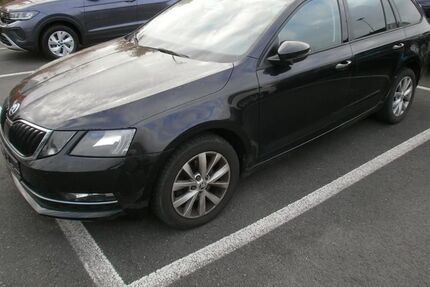 Skoda Octavia 76.250 km 15.480 € Nürnberg 90431