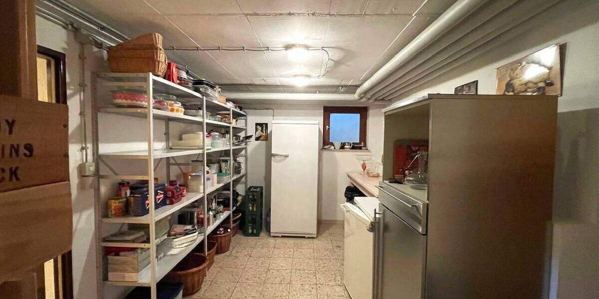 Bungalow Röthenbach an der Pegnitz Röthenbach - 4 Zimmer, 200 m&sup2;, 790.000&euro; | Angebot:26916372