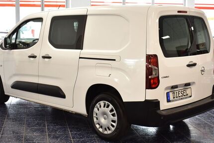 Opel Combo 158.514 km 9.670 &euro; Nürnberg 90431
