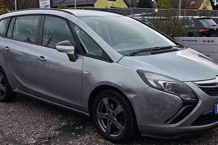 Opel Zafira 156.000 km 4.470 € Cadolzburg 90556