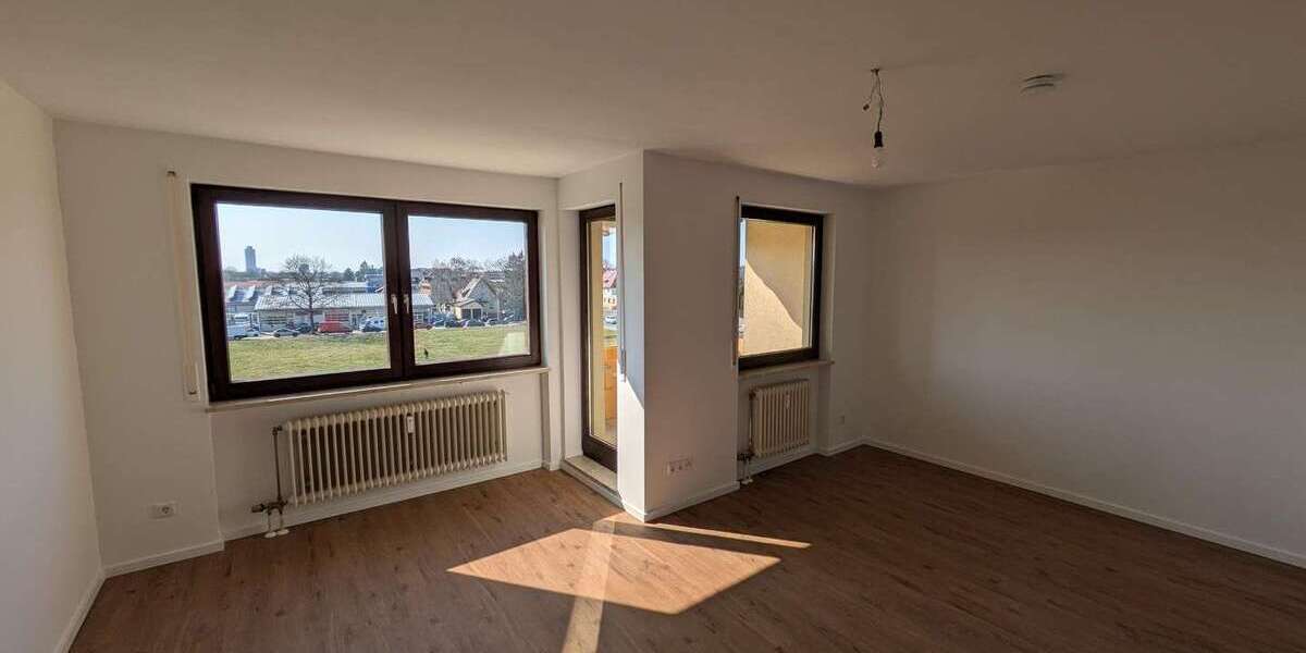 Etagenwohnung Nürnberg Laufamholz - 2 Zimmer, 61 m&sup2;, 860&euro; | Angebot:25880578