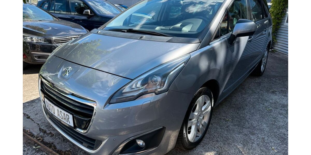 Peugeot 5008 94.000 km 14.980 &euro; Fürth 90763