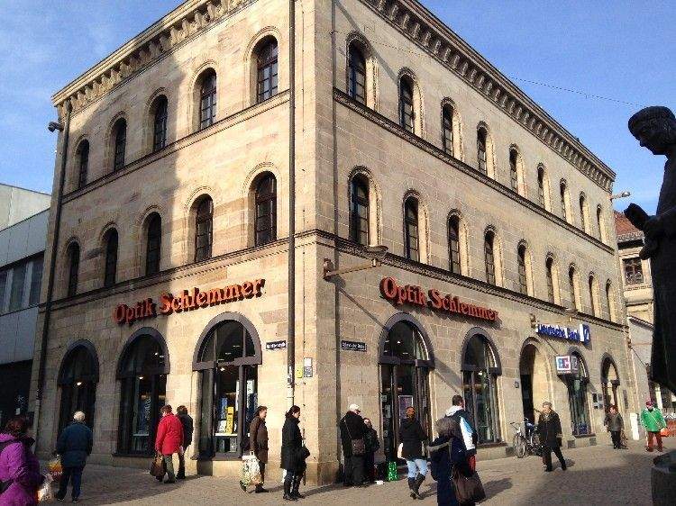 Fürth Fußgängerzone || ca. 243 m² || 3.500 EUR zimmer