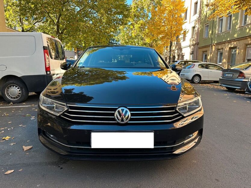 VW Passat 140.000 km 13.900 € Nürnberg 90443