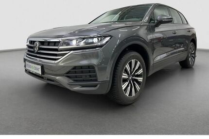 VW Touareg 19.018 km 54.380 € Fürth 90763