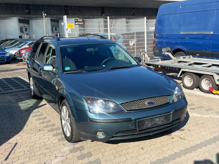 Ford Mondeo 230.456 km 999 € Nürnberg 90439