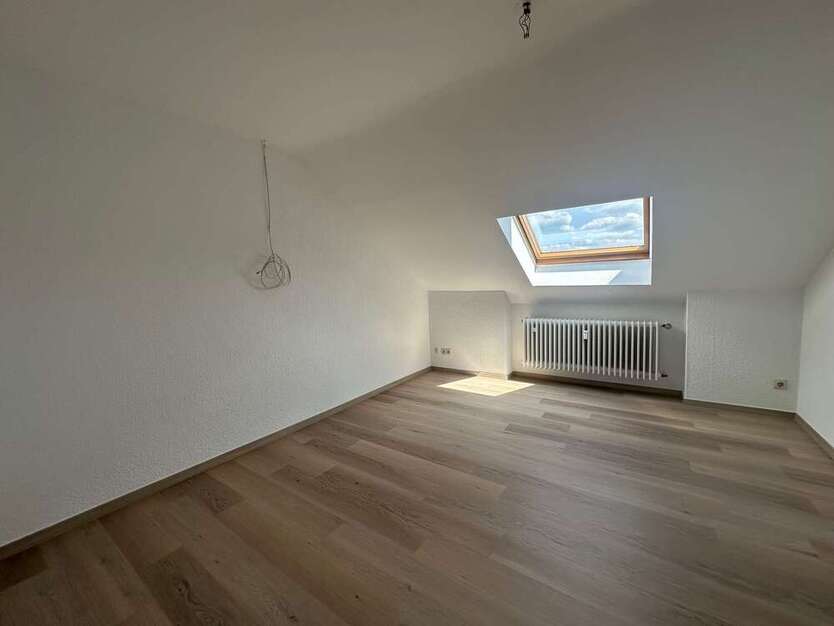 Wohnung zum Mieten in Fürth 420 € 47.68 m²