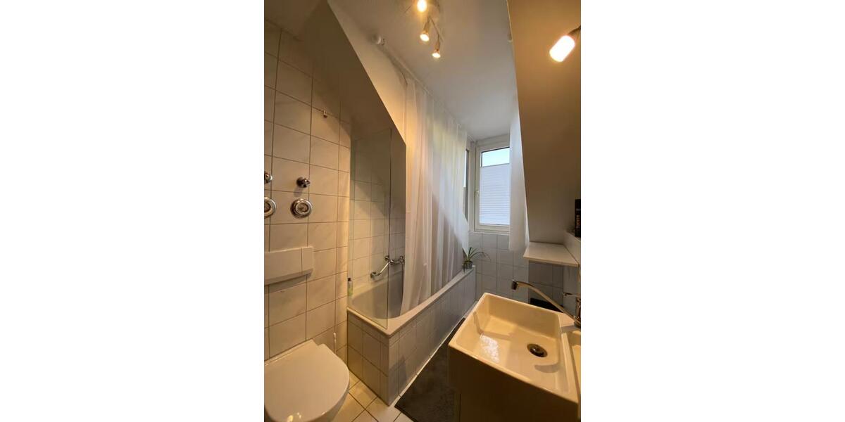 Dachgeschoßwohnung Nürnberg Rabus - 1 Zimmer, 27 m&sup2;, 580&euro; | Angebot:25650944