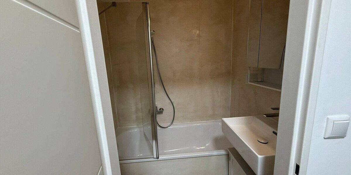 Etagenwohnung Erlangen Bruck - 2 Zimmer, 49 m&sup2;, 1.080&euro; | Angebot:26859253