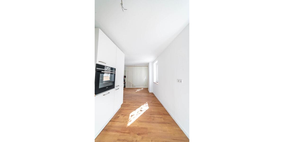 Etagenwohnung Fürth Bislohe - 4 Zimmer, 116 m&sup2;, 1.750&euro; | Angebot:26381876