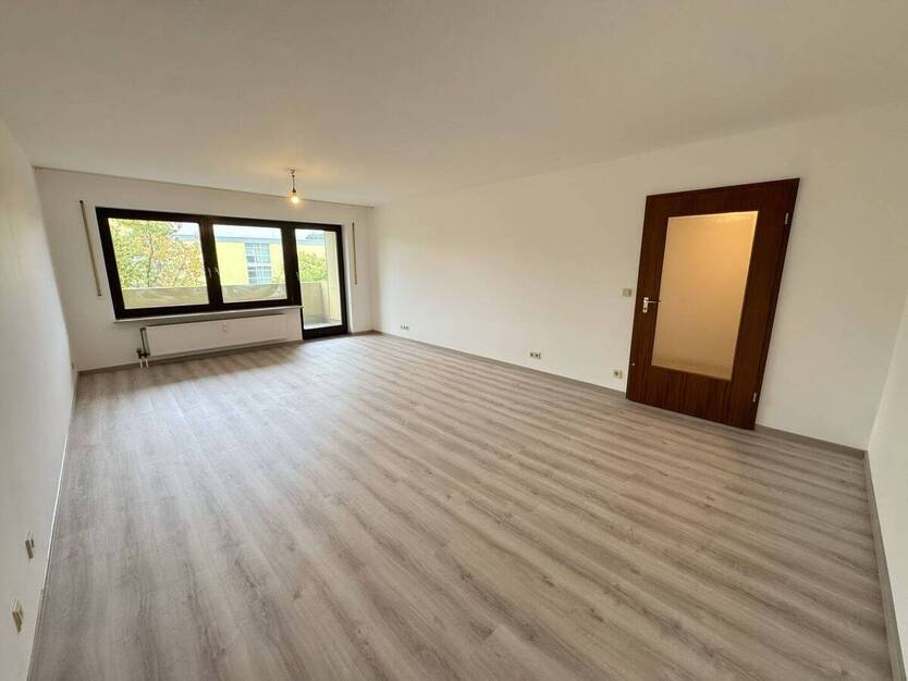 Großzügige 3-Zimmer-Wohnung in Stein mit Loggia und Stellplatz 3 zimmer