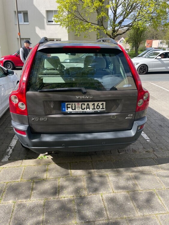 Volvo XC90 274.050 km 4.680 € Fürth 90744
