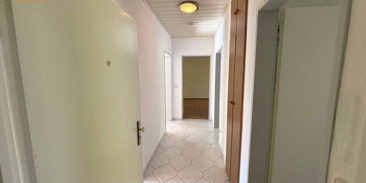 Etagenwohnung Hersbruck - 3 Zimmer, 66 m&sup2;, 198.000&euro; | Angebot:25664903