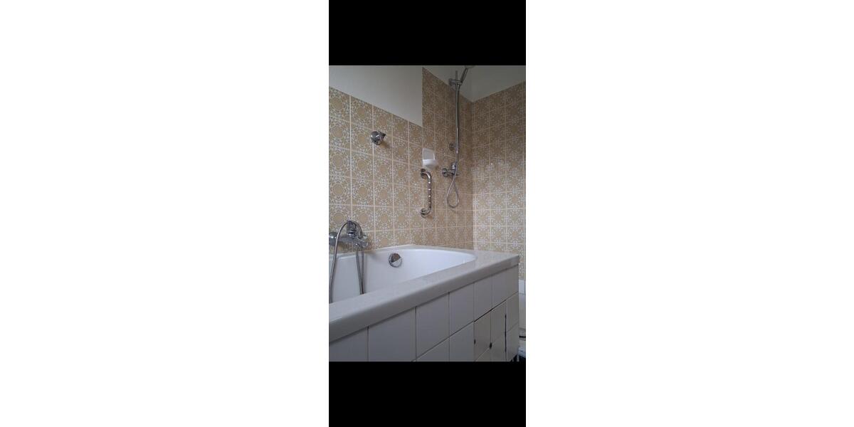 Hochparterre Roth - 3 Zimmer, 79 m&sup2;, 640&euro; | Angebot:25546045