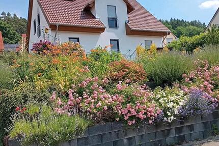 Haus Hersbruck - 7.5 Zimmer, 180 m&sup2;, 480.000&euro; | Angebot:27193342