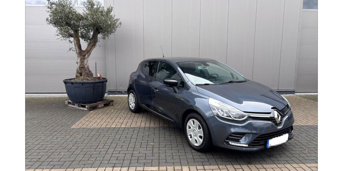 Renault Clio 82.000 km 7.499 &euro; Aurachtal 91086