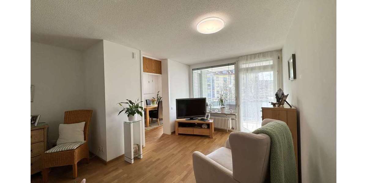 Etagenwohnung Nürnberg Erlenstegen - 3 Zimmer, 60 m&sup2;, 750&euro; | Angebot:26277569