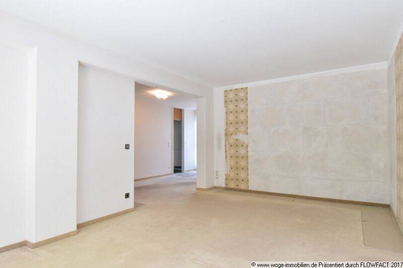 Etagenwohnung Nürnberg Langwasser - 4 Zimmer, 90 m&sup2;, 300.000&euro; | Angebot:26916872