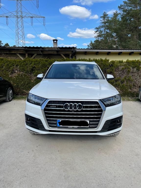 Audi Q7 88.500 km 43.000 € Fürth 90763