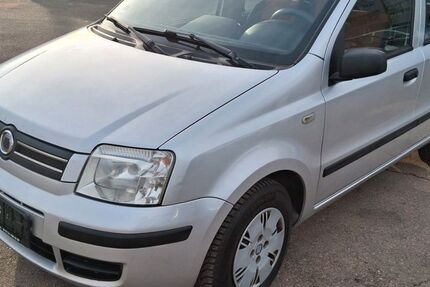 Fiat Panda 133.821 km 2.670 &euro; Fürth 90763