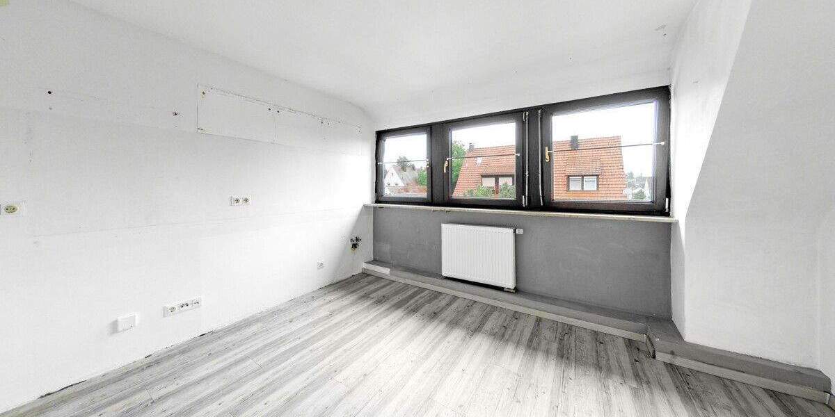 Mehrfamilienhaus, Wohnhaus Erlangen / Frauenaurach Frauenaurach - 7 Zimmer, 179 m&sup2;, 549.000&euro; | Angebot:25732868