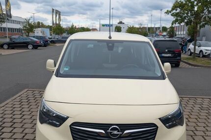 Opel Combo 185.000 km 10.300 € Wilhermsdorf 91452