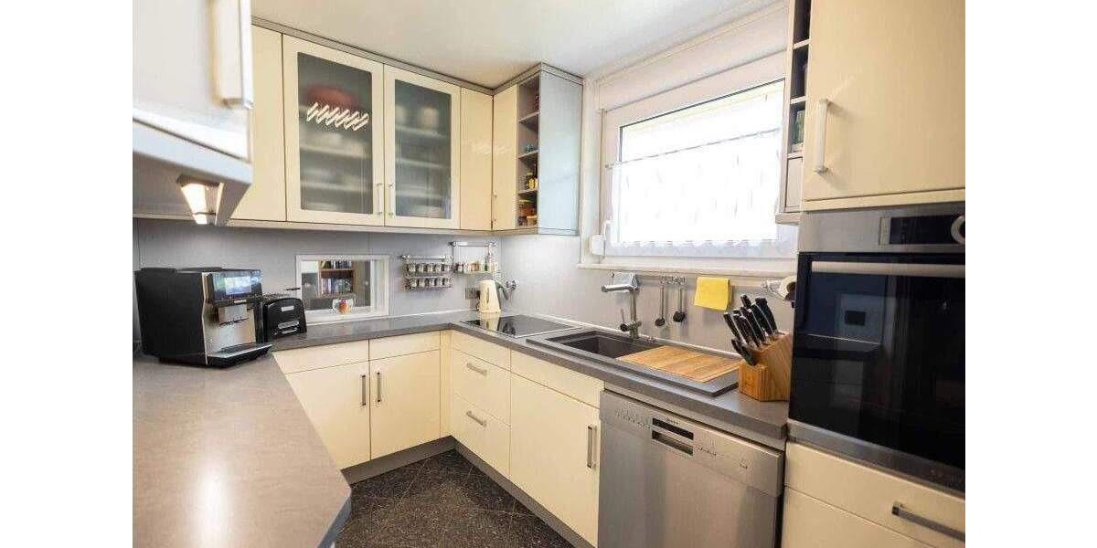 Große 3-Zi. ETW mit Balkon N - Süd Nähe U-Bahn Wohnung kaufen 3 zimmer