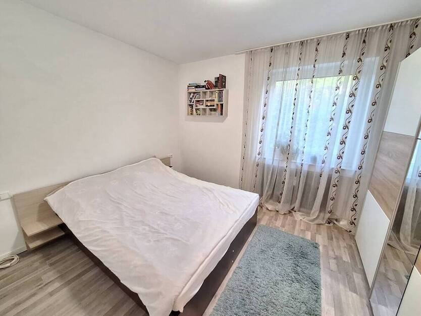 Renovierte 3-Zimmer Wohnung im Hochparterre mit Balkon und Einzelgarage