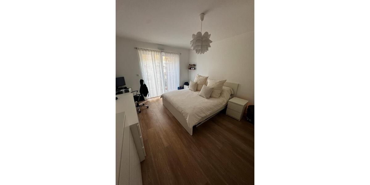 Moderne 3-Zimmer-Wohnung mit Garten & TG-Stellplatz 3 zimmer