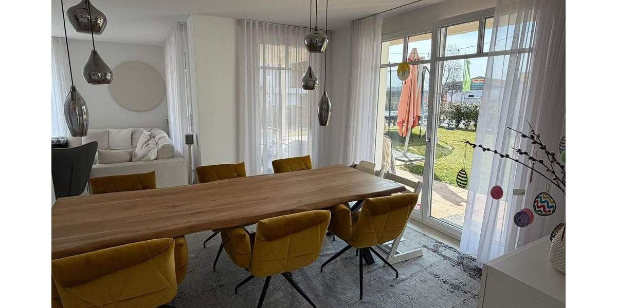 Einfamilienhaus Schnaittach - 6 Zimmer, 220 m&sup2;, 2.650&euro; | Angebot:25818822