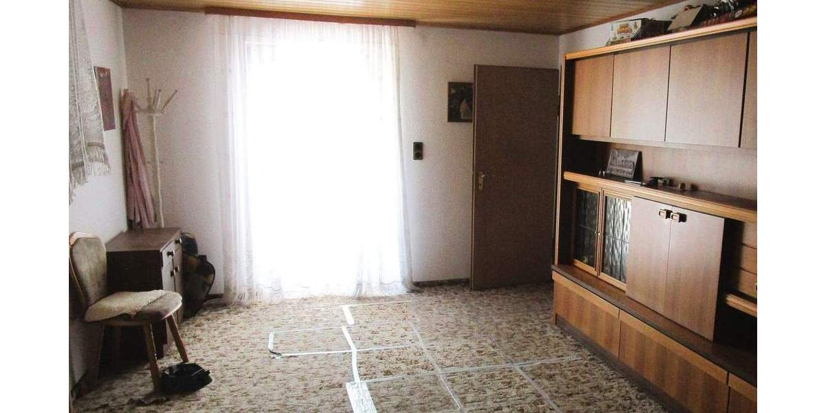 Einfamilienhaus Nürnberg Moorenbrunn - 5 Zimmer, 131 m&sup2;, 420.000&euro; | Angebot:25802239