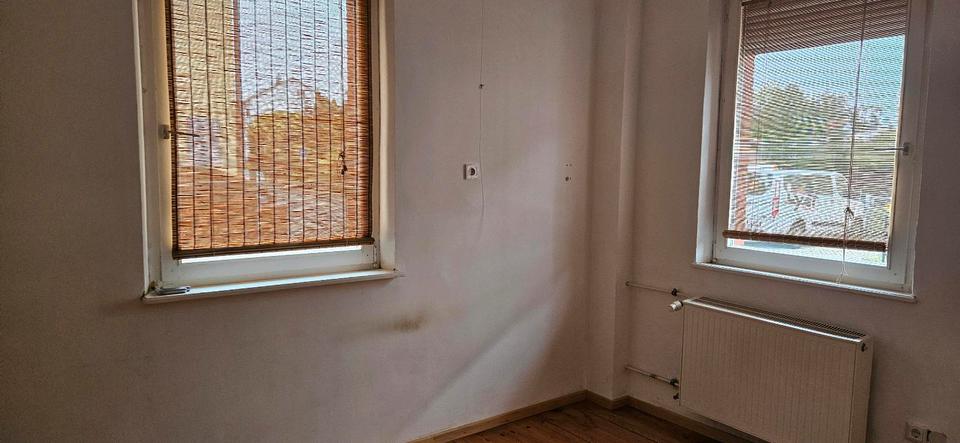 Erdgeschoßwohnung Lauf an der Pegnitz - 3 Zimmer, 60 m&sup2;, 900&euro; | Angebot:27616441