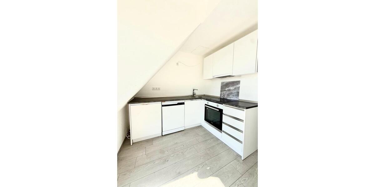 Dachgeschoßwohnung Nürnberg Gärten bei Wöhrd - 2 Zimmer, 58 m&sup2;, 900&euro; | Angebot:27552358