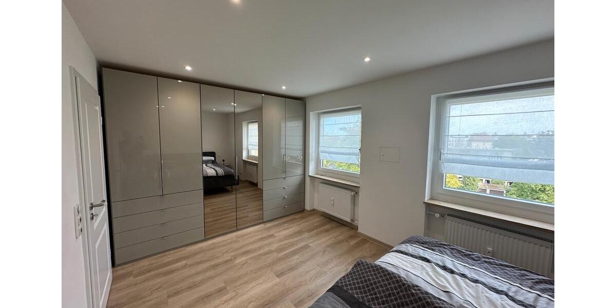 Hochparterre Nürnberg Eberhardshof - 2 Zimmer, 62 m&sup2;, 1.340&euro; | Angebot:27607650