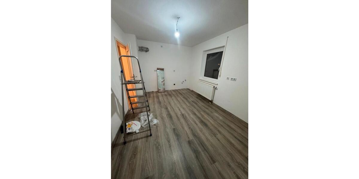 3 Zimmer Wohnung 76qm ab sofort oder ab 01.03.26 3 zimmer