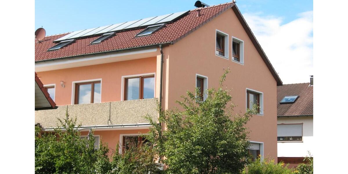 Etagenwohnung Eckental - 4 Zimmer, 105 m&sup2;, 1.090&euro; | Angebot:25724329