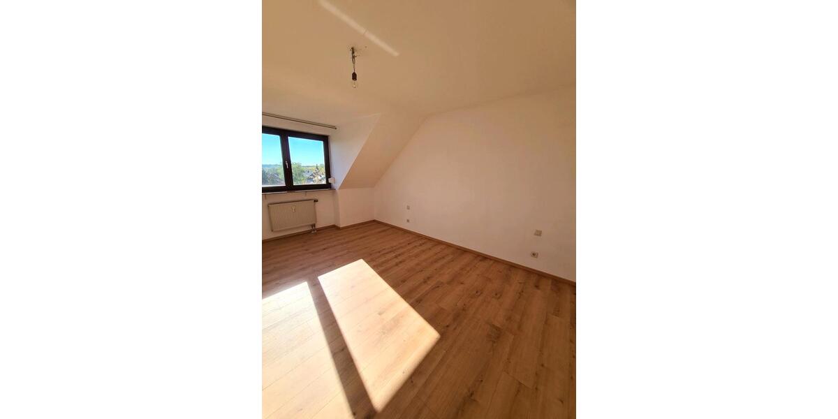 Dachgeschoßwohnung Nürnberg Katzwang - 2 Zimmer, 58 m&sup2;, 720&euro; | Angebot:26408114