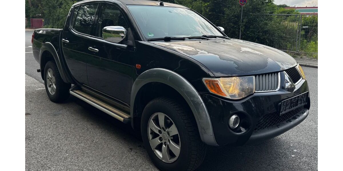 Mitsubishi L200 250.000 km 7.000 &euro; Nürnberg 90475