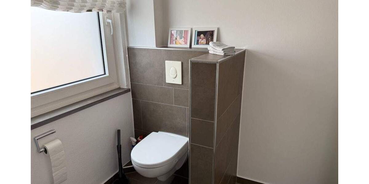 Doppelhaushälfte Neuendettelsau - 5 Zimmer, 173 m&sup2;, 520.000&euro; | Angebot:23969408