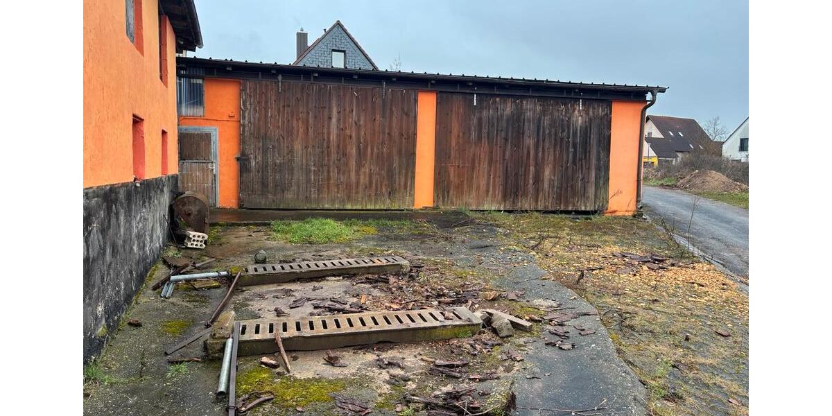 Bauernhaus, Landhaus Roßtal - 5 Zimmer, 120 m&sup2;, 480.000&euro; | Angebot:25655716