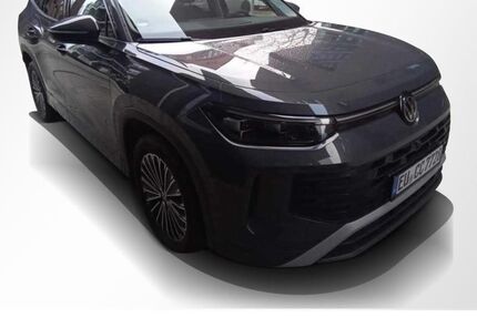 VW Tayron 25.750 km 40.790 &euro; Nürnberg 90441