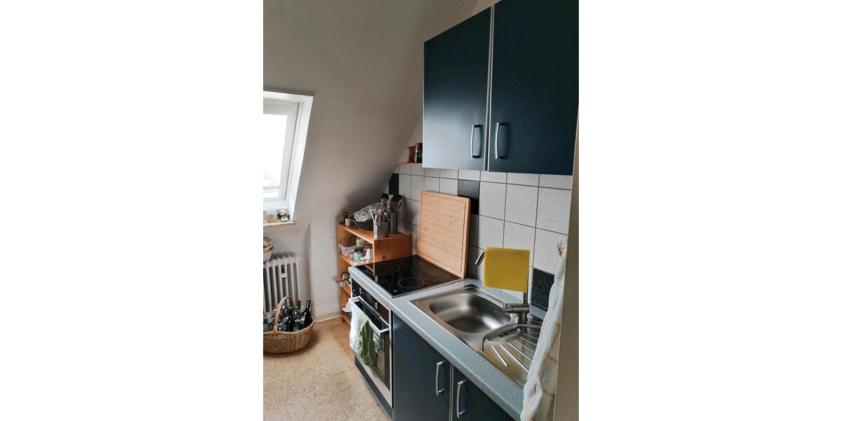 Dachgeschoßwohnung Nürnberg Eibach - 2.5 Zimmer, 62 m&sup2;, 800&euro; | Angebot:26226856
