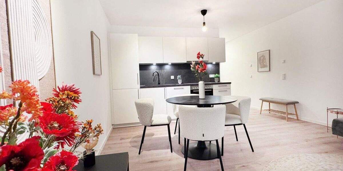 Etagenwohnung Nürnberg Schweinau - 2 Zimmer, 54 m&sup2;, 1.115&euro; | Angebot:25663274