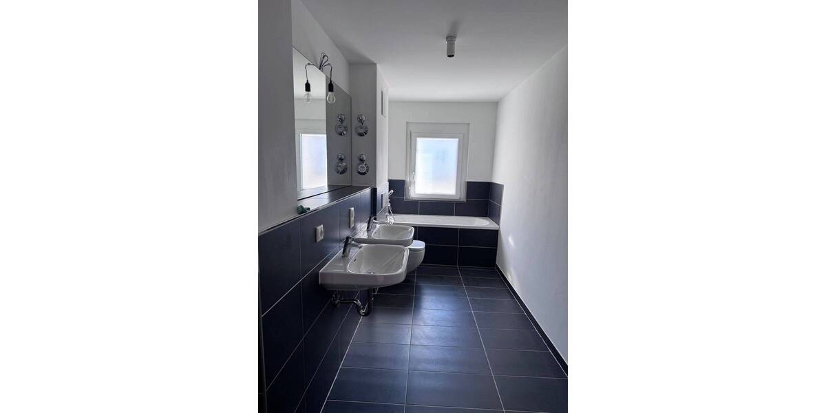 Etagenwohnung Nürnberg Muggenhof - 3 Zimmer, 77 m&sup2;, 1.110&euro; | Angebot:26451757