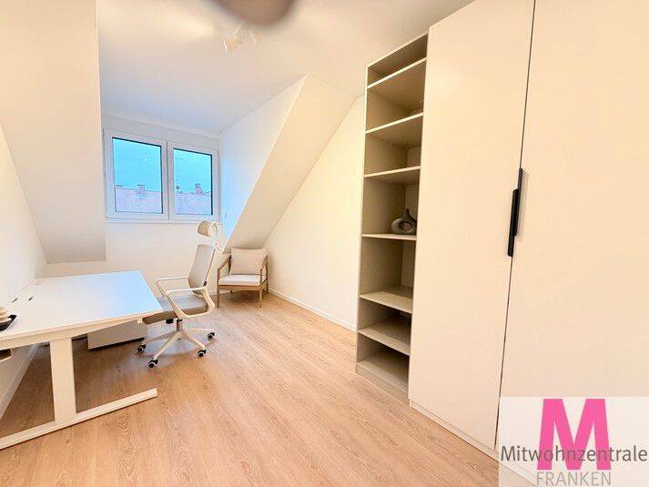 Etagenwohnung Nürnberg Steinbühl - 4 Zimmer, 80 m&sup2;, 1.600&euro; | Angebot:26306230