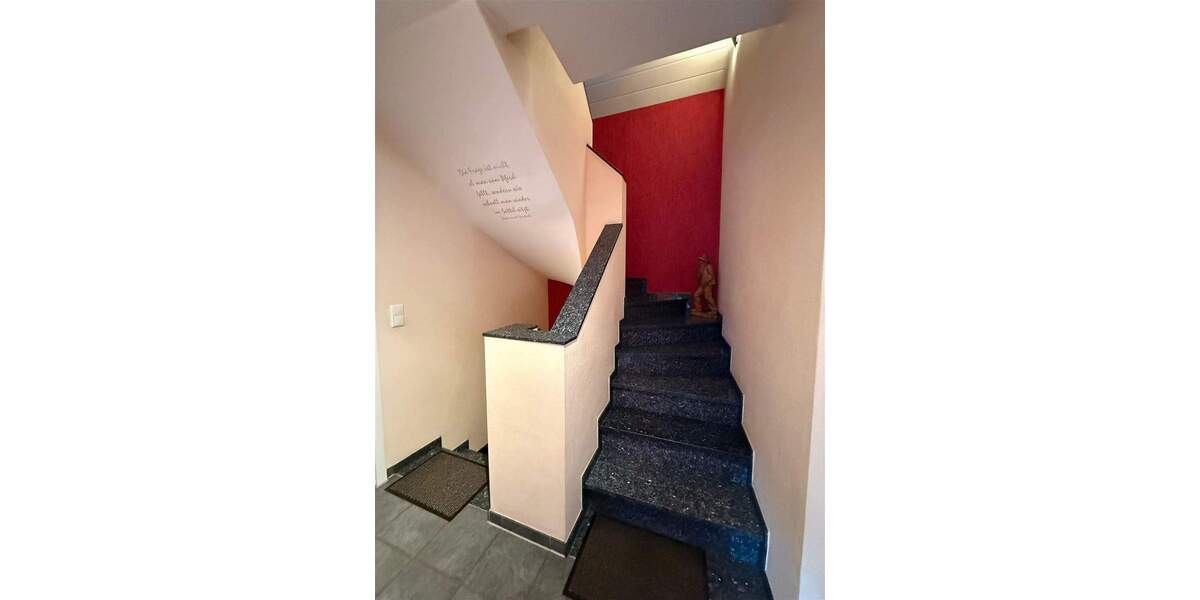 Einfamilienhaus Schwaig b. Nürnberg Schwaig - 6 Zimmer, 160 m&sup2;, 869.000&euro; | Angebot:25141506