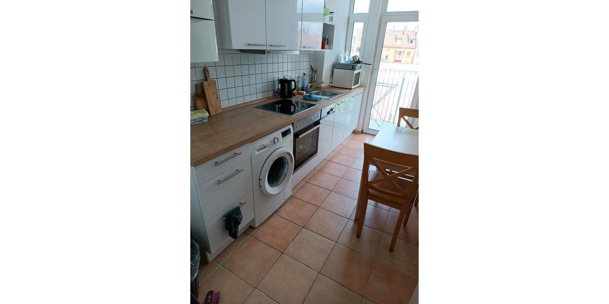 Dachgeschoßwohnung Nürnberg Hasenbuck - 3 Zimmer, 65 m&sup2;, 936&euro; | Angebot:26413601